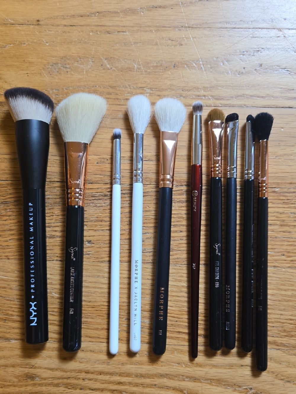 10 face/eye makeup brushes bundle - Sigma, Morphe, BK, NYX